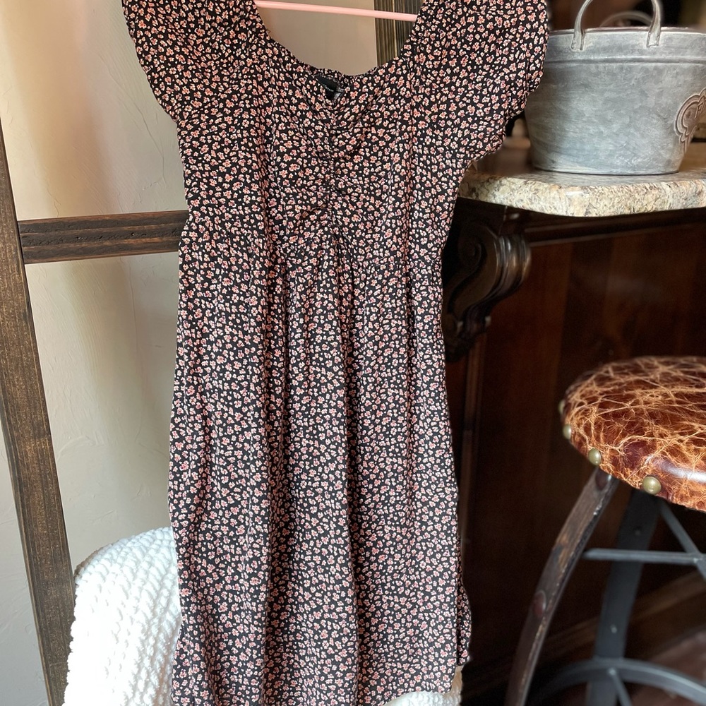 Art class floral print dress, size L (10/12)